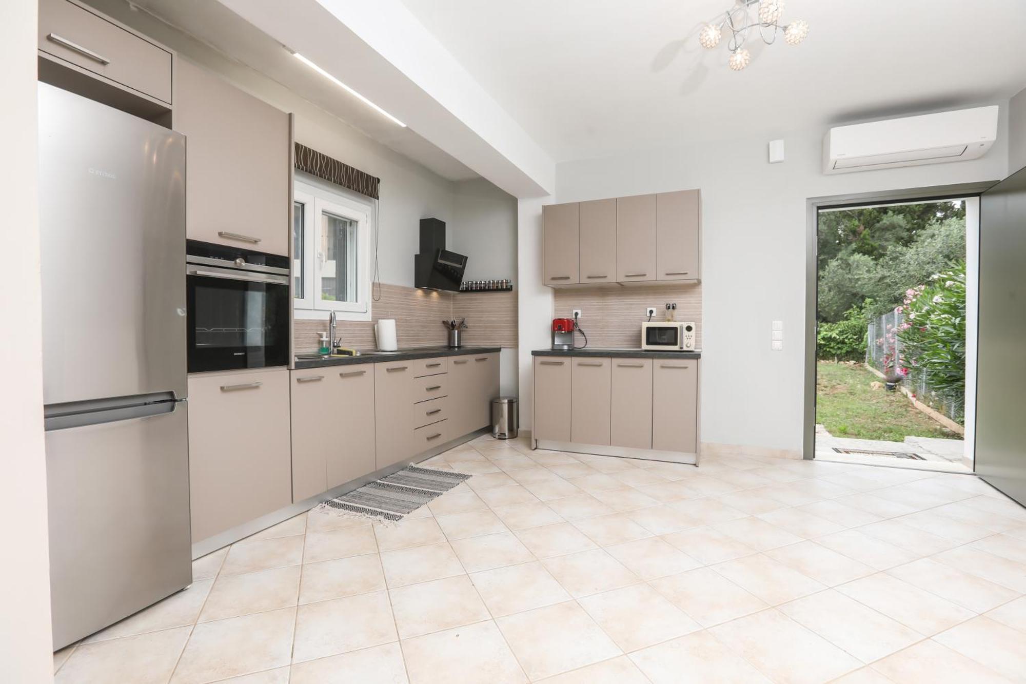 Martzon House Corfu Apartment *